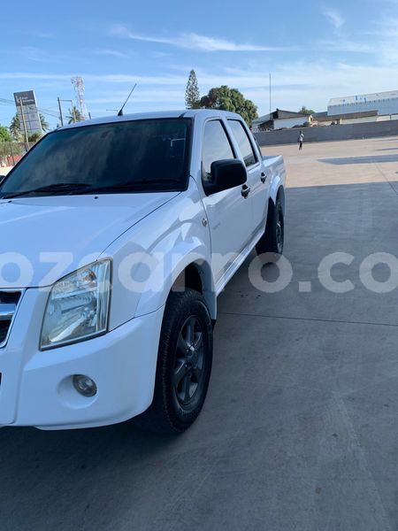 Big with watermark isuzu d max maputo maputo 40873