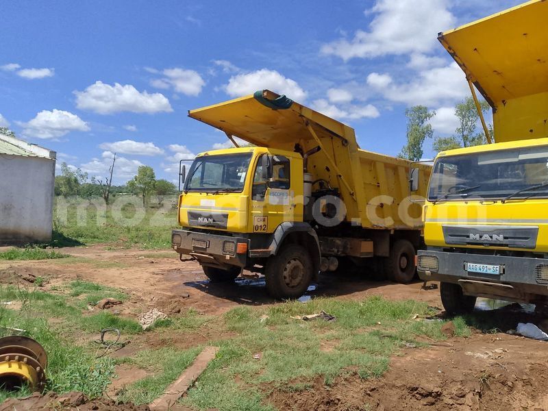 Big with watermark man silent maputo maputo 40880