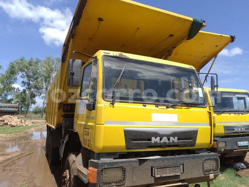 Big with watermark man silent maputo maputo 40880