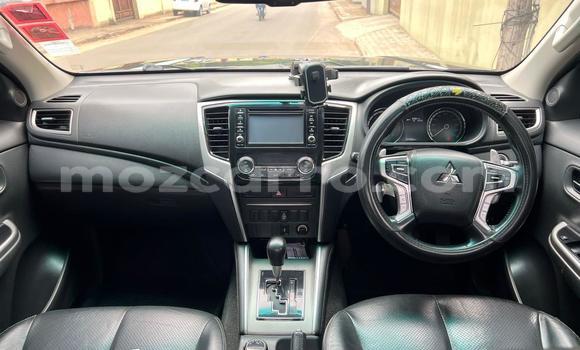 Comprar Usado Mitsubishi Triton Preto Carro em Maputo em Maputo Comprar Usado Mitsubishi Triton Preto Carro em Maputo em Maputo