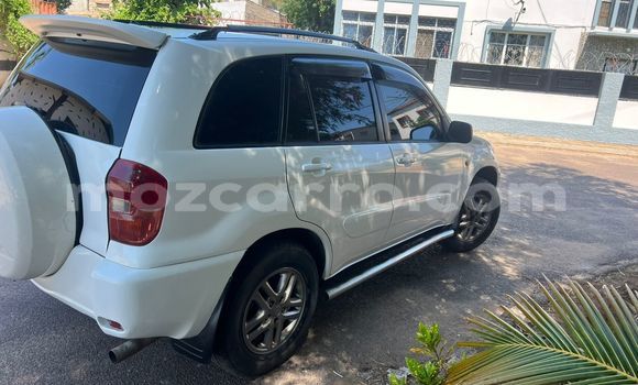 Buy Used Toyota RAV4 White Car in Maputo in Maputo Buy Used Toyota RAV4 White Car in Maputo in Maputo