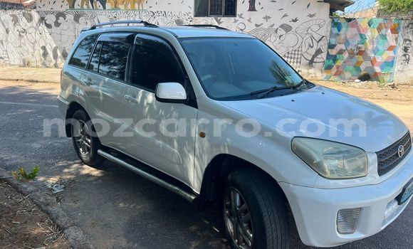 Buy Used Toyota RAV4 White Car in Maputo in Maputo Buy Used Toyota RAV4 White Car in Maputo in Maputo