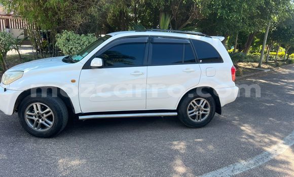 Buy Used Toyota RAV4 White Car in Maputo in Maputo Buy Used Toyota RAV4 White Car in Maputo in Maputo
