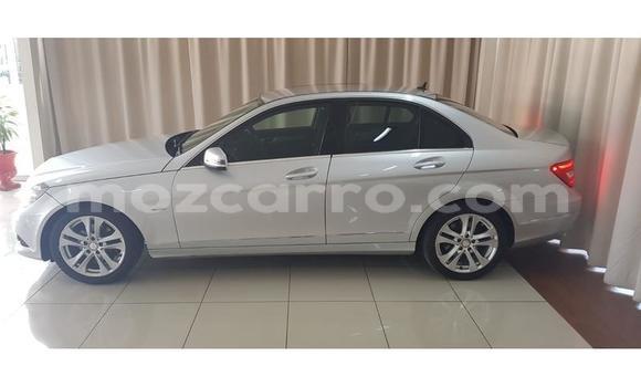 Tenga Tsaru Mercedes‒Benz C-Class Sirivha Mota in Maputo in Maputo Tenga Tsaru Mercedes‒Benz C-Class Sirivha Mota in Maputo in Maputo