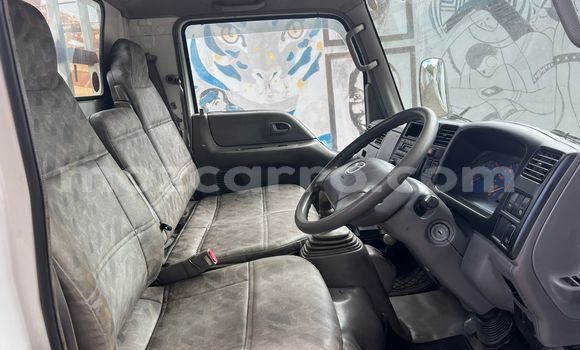 Tenga Tsaru Mazda 1000 Chena Mota in Maputo in Maputo Tenga Tsaru Mazda 1000 Chena Mota in Maputo in Maputo