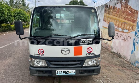 Tenga Tsaru Mazda 1000 Chena Mota in Maputo in Maputo Tenga Tsaru Mazda 1000 Chena Mota in Maputo in Maputo