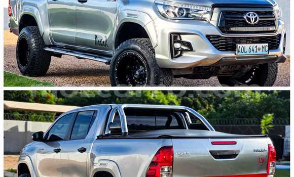 Buy Used Toyota Hilux Silver Car in Maputo in Maputo