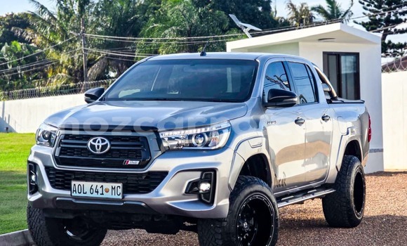 Comprar Usado Toyota Hilux Prata Carro em Maputo em Maputo Comprar Usado Toyota Hilux Prata Carro em Maputo em Maputo