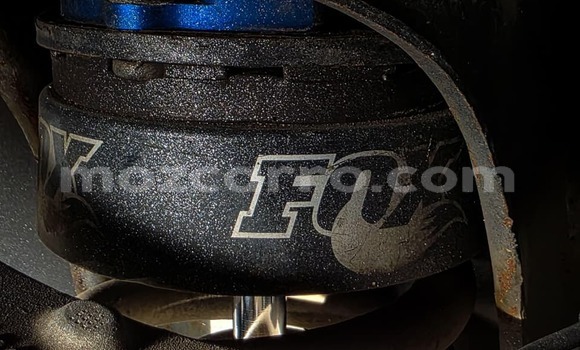 Comprar Usado Toyota Hilux Prata Carro em Maputo em Maputo Comprar Usado Toyota Hilux Prata Carro em Maputo em Maputo