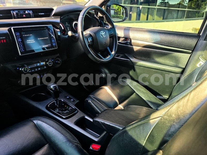 Big with watermark toyota hilux maputo maputo 40888
