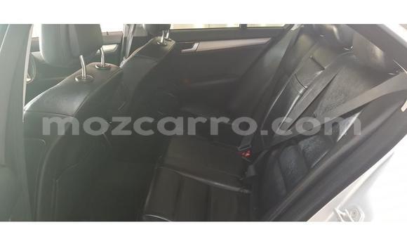 Tenga Tsaru Mercedes‒Benz C-Class Sirivha Mota in Maputo in Maputo Tenga Tsaru Mercedes‒Benz C-Class Sirivha Mota in Maputo in Maputo