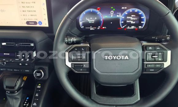 Comprar Novo Toyota Land Cruiser Branco Carro em Maputo em Maputo Comprar Novo Toyota Land Cruiser Branco Carro em Maputo em Maputo