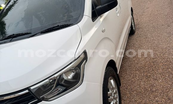Comprar Usado Hyundai H1 Branco Carro em Maputo em Maputo Comprar Usado Hyundai H1 Branco Carro em Maputo em Maputo