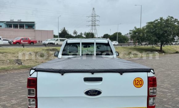 Nunua Ilio tumika Ford Ranger Nyeupe Gari ndani ya Maputo nchini Maputo Nunua Ilio tumika Ford Ranger Nyeupe Gari ndani ya Maputo nchini Maputo