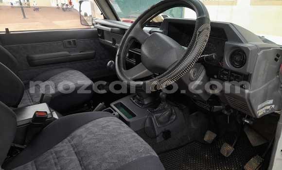 Tenga Tsaru Toyota Land Cruiser Chena Mota in Maputo in Maputo Tenga Tsaru Toyota Land Cruiser Chena Mota in Maputo in Maputo