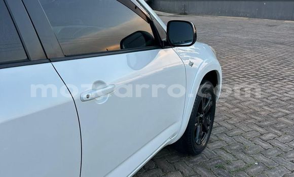 Tenga Tsaru Toyota RAV4 Chena Mota in Maputo in Maputo Tenga Tsaru Toyota RAV4 Chena Mota in Maputo in Maputo