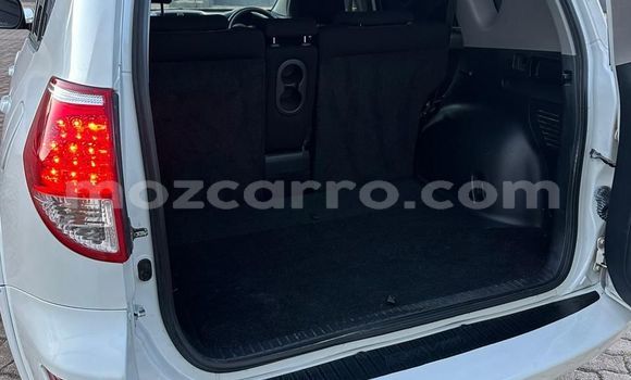 Tenga Tsaru Toyota RAV4 Chena Mota in Maputo in Maputo Tenga Tsaru Toyota RAV4 Chena Mota in Maputo in Maputo
