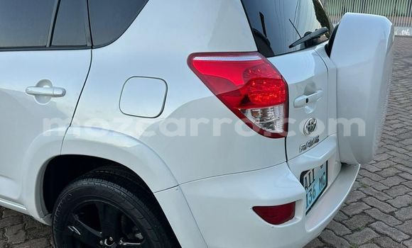 Tenga Tsaru Toyota RAV4 Chena Mota in Maputo in Maputo Tenga Tsaru Toyota RAV4 Chena Mota in Maputo in Maputo