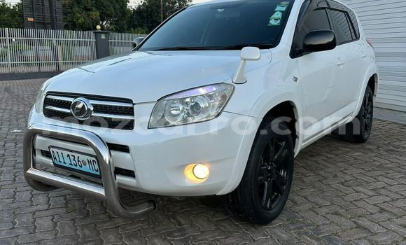 Tenga Tsaru Toyota RAV4 Chena Mota in Maputo in Maputo Tenga Tsaru Toyota RAV4 Chena Mota in Maputo in Maputo