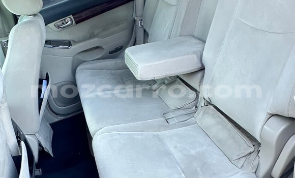 Buy Used Toyota Land Cruiser Prado White Car in Maputo in Maputo Buy Used Toyota Land Cruiser Prado White Car in Maputo in Maputo