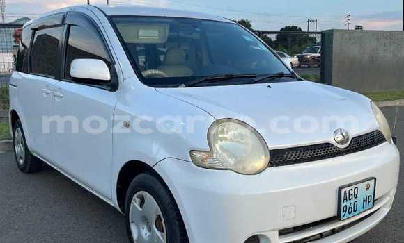 Tenga Tsaru Toyota Sienta Chena Mota in Maputo in Maputo Tenga Tsaru Toyota Sienta Chena Mota in Maputo in Maputo