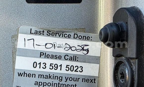 Nunua Ilio tumika Toyota Hilux Other Gari ndani ya Maputo nchini Maputo Nunua Ilio tumika Toyota Hilux Other Gari ndani ya Maputo nchini Maputo