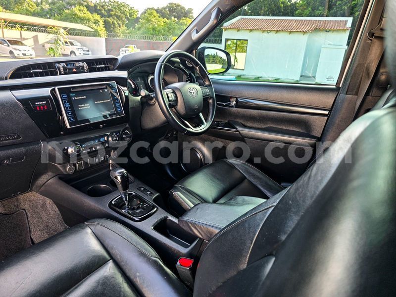 Big with watermark toyota hilux maputo maputo 40926