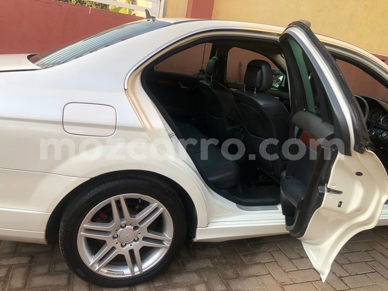 Big with watermark mercedes benz c180 coupe maputo maputo 40929