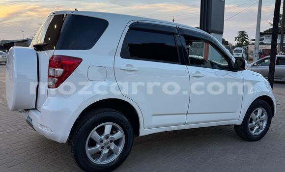 Nunua Ilio tumika Toyota Rush Nyeupe Gari ndani ya Maputo nchini Maputo Nunua Ilio tumika Toyota Rush Nyeupe Gari ndani ya Maputo nchini Maputo