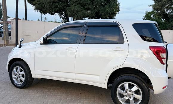 Nunua Ilio tumika Toyota Rush Nyeupe Gari ndani ya Maputo nchini Maputo Nunua Ilio tumika Toyota Rush Nyeupe Gari ndani ya Maputo nchini Maputo