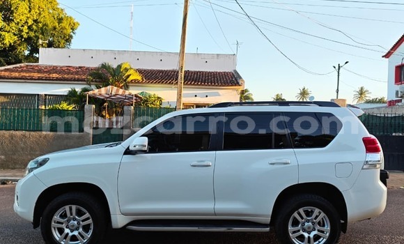 Comprar Novo Toyota Land Cruiser Prado Branco Carro em Maputo em Maputo Comprar Novo Toyota Land Cruiser Prado Branco Carro em Maputo em Maputo