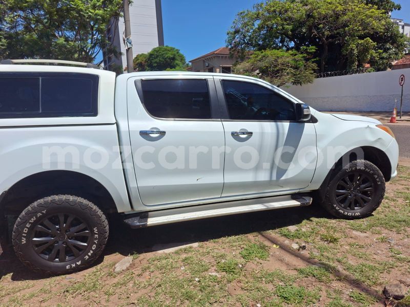 Big with watermark mazda bt 50 maputo maputo 40943