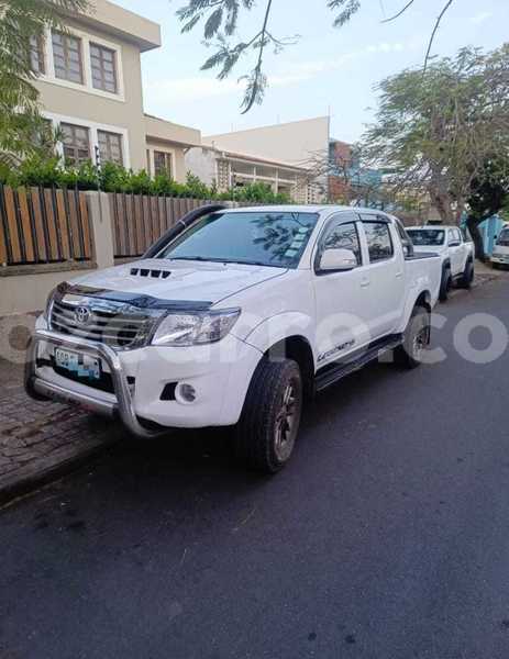 Big with watermark toyota hilux maputo maputo 40950