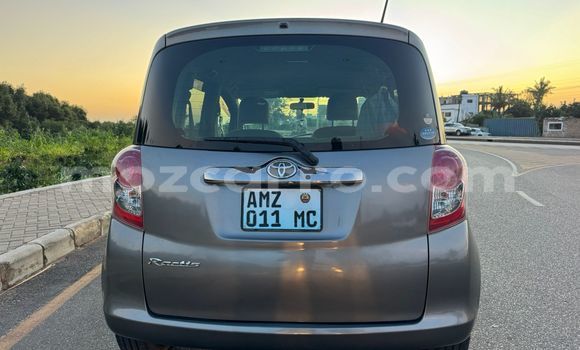 Comprar Usado Toyota Ractis Castanho Carro em Maputo em Maputo Comprar Usado Toyota Ractis Castanho Carro em Maputo em Maputo
