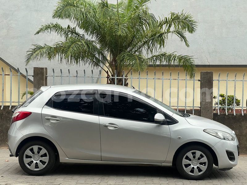 Big with watermark mazda demio maputo maputo 40969