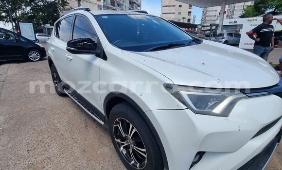 Tenga Tsaru Toyota RAV4 Chena Mota in Maputo in Maputo Tenga Tsaru Toyota RAV4 Chena Mota in Maputo in Maputo