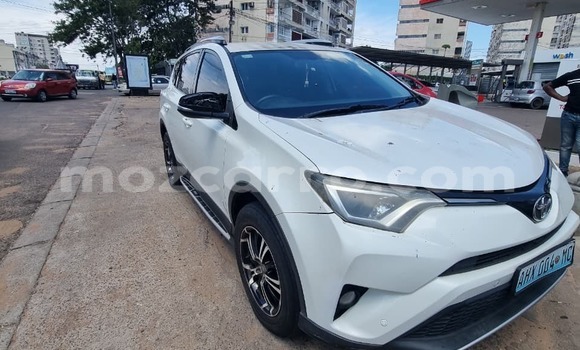 Tenga Tsaru Toyota RAV4 Chena Mota in Maputo in Maputo Tenga Tsaru Toyota RAV4 Chena Mota in Maputo in Maputo