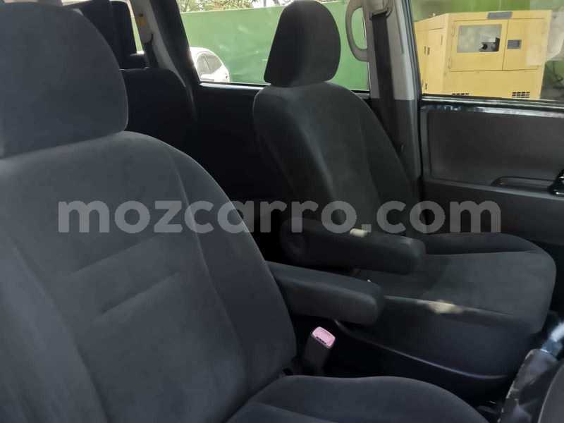 Big with watermark toyota noah maputo maputo 40980