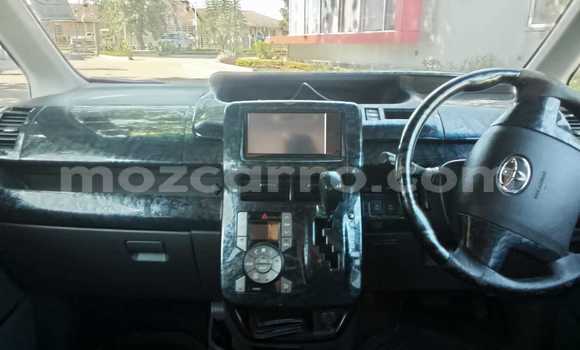 Tenga Tsaru Toyota Noah Nhema Mota in Maputo in Maputo Tenga Tsaru Toyota Noah Nhema Mota in Maputo in Maputo