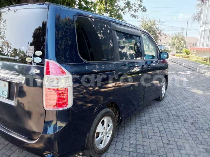 Big with watermark toyota noah maputo maputo 40980