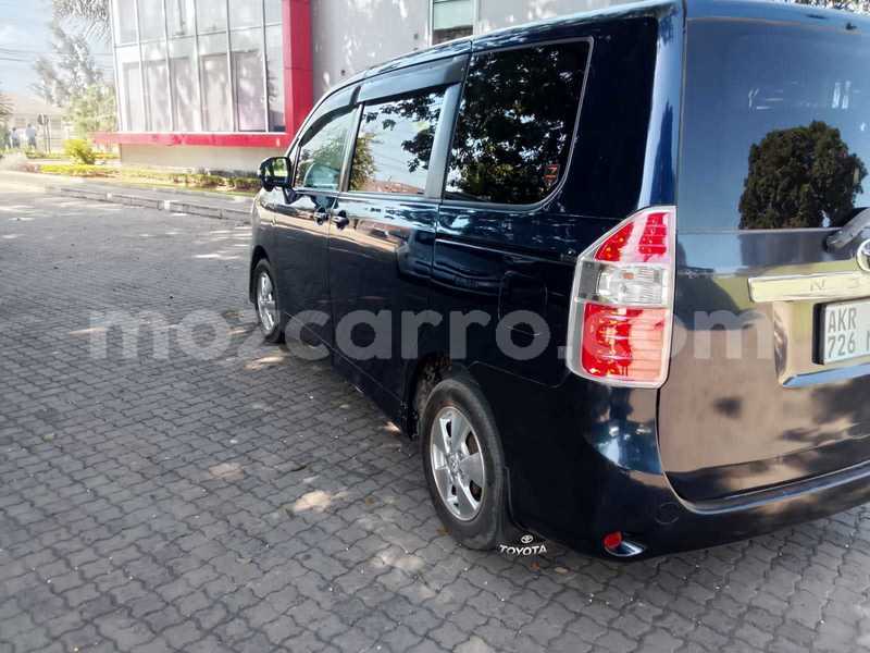 Big with watermark toyota noah maputo maputo 40980