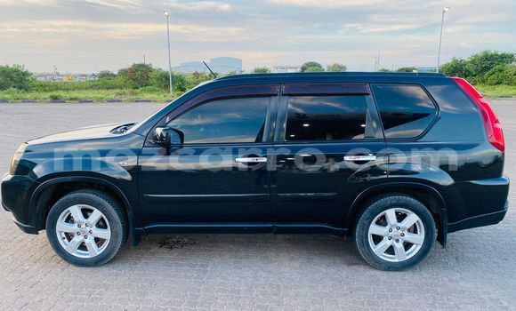 Nunua Ilio tumika Nissan X-Trail Nyeusi Gari ndani ya Maputo nchini Maputo Nunua Ilio tumika Nissan X-Trail Nyeusi Gari ndani ya Maputo nchini Maputo