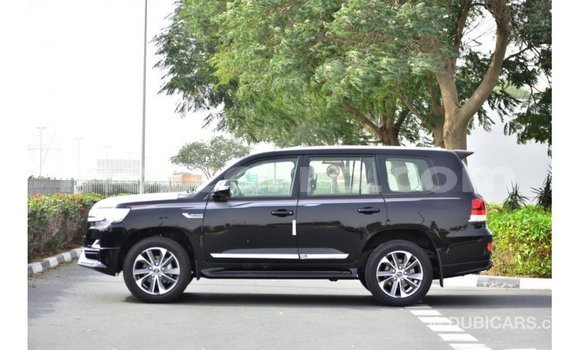 Buy Import Toyota Land Cruiser Black Car in Import - Dubai in Cabo Delgado Buy Import Toyota Land Cruiser Black Car in Import - Dubai in Cabo Delgado
