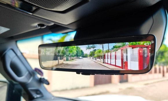 Nunua Mpya Toyota Land Cruiser Nyeupe Gari ndani ya Maputo nchini Maputo Nunua Mpya Toyota Land Cruiser Nyeupe Gari ndani ya Maputo nchini Maputo