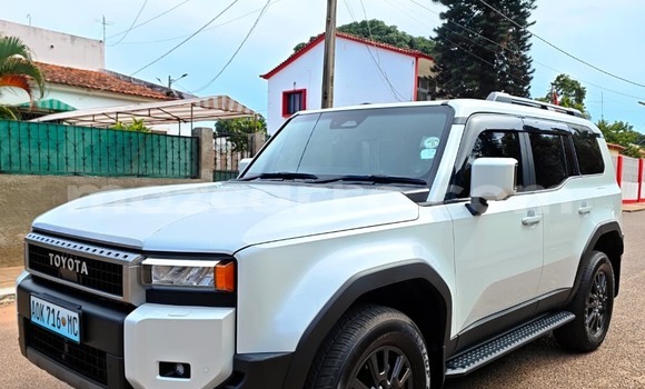 Nunua Mpya Toyota Land Cruiser Nyeupe Gari ndani ya Maputo nchini Maputo Nunua Mpya Toyota Land Cruiser Nyeupe Gari ndani ya Maputo nchini Maputo