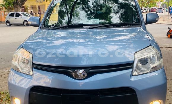 Comprar Usado Toyota Sienta Azul Carro em Maputo em Maputo Comprar Usado Toyota Sienta Azul Carro em Maputo em Maputo
