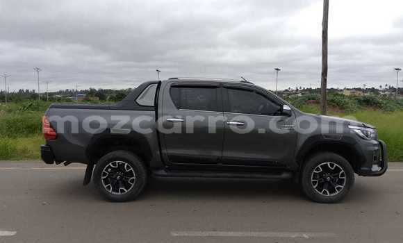 Comprar Usado Toyota Hilux Preto Carro em Maputo em Maputo Comprar Usado Toyota Hilux Preto Carro em Maputo em Maputo