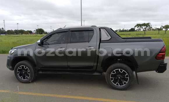 Comprar Usado Toyota Hilux Preto Carro em Maputo em Maputo Comprar Usado Toyota Hilux Preto Carro em Maputo em Maputo