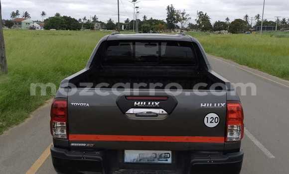 Comprar Usado Toyota Hilux Preto Carro em Maputo em Maputo Comprar Usado Toyota Hilux Preto Carro em Maputo em Maputo