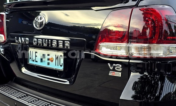 Comprar Usado Toyota Land Cruiser Preto Carro em Maputo em Maputo Comprar Usado Toyota Land Cruiser Preto Carro em Maputo em Maputo